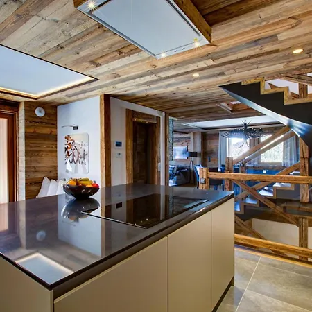 Summit Refuge Chalet Luxury Retreat *